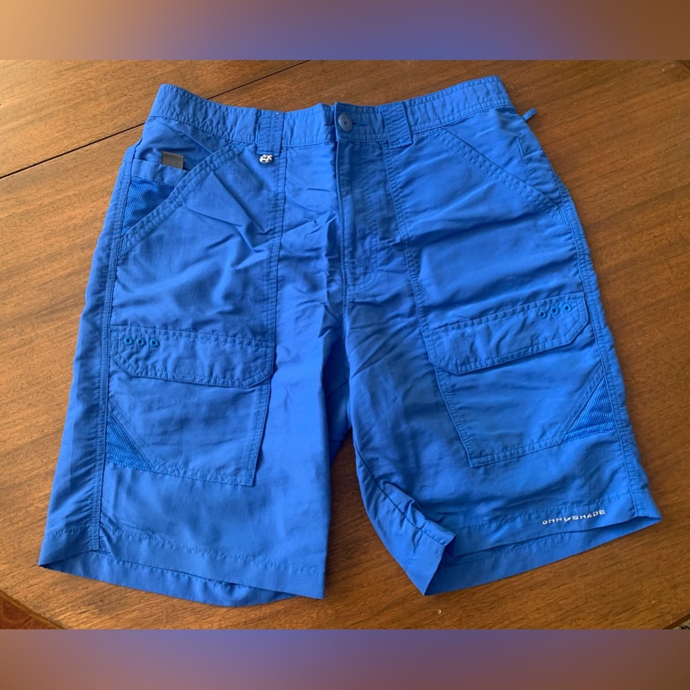 Columbia PFG outdoor/fishing shorts - 32 waist, 10 long, cargo